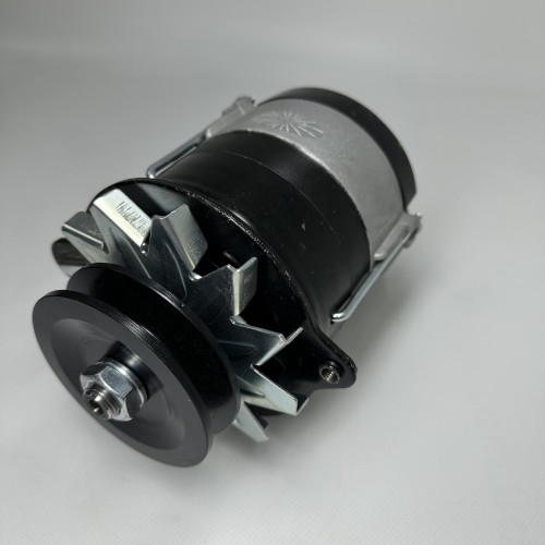 Генератор т-тр 14V 700W 50A МТЗ 374366 Jubana